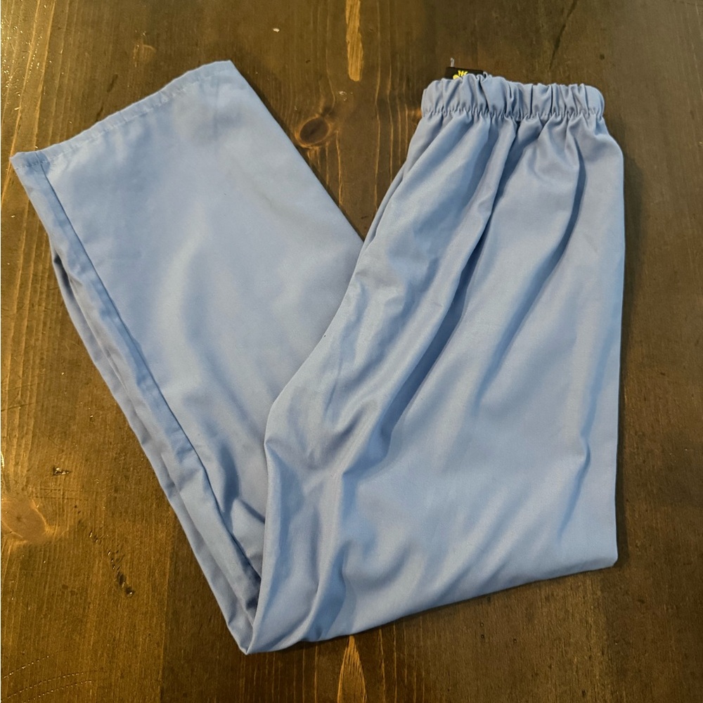 Kids Blue Scrubs, size medium 8-10 - Picture 10 of 10